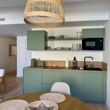 Cosy Vieux Village St Tropez Apartment